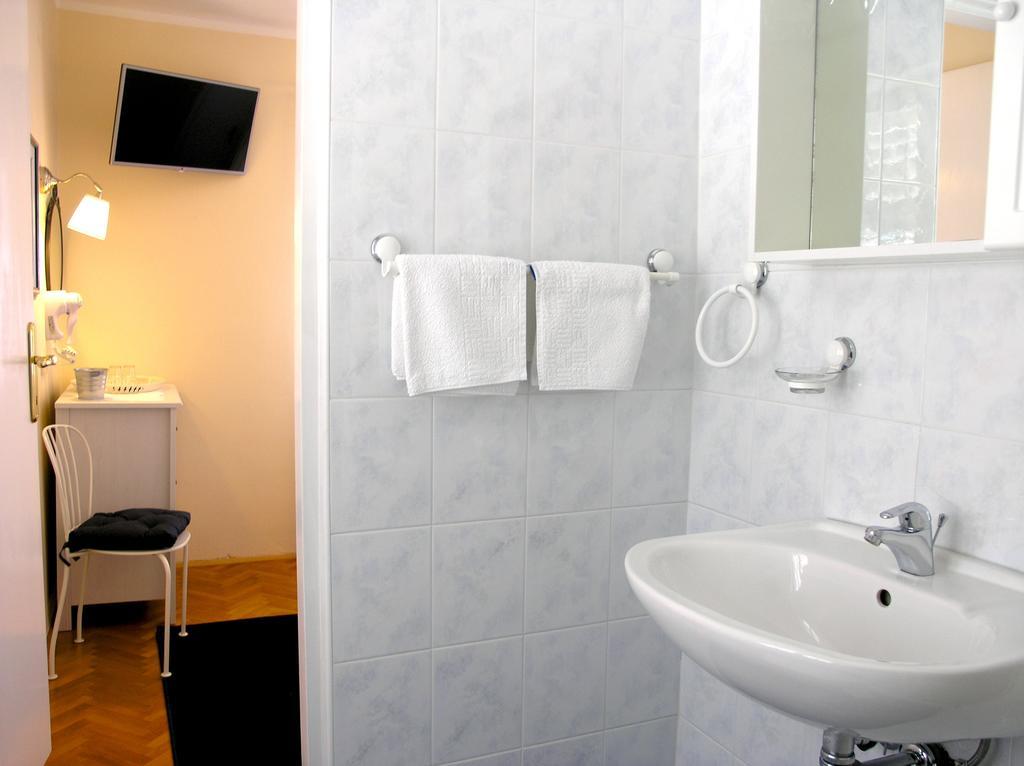 House Rozi Otel Palit Oda fotoğraf
